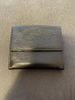 Louis Vuitton エピレザー ブラック 三つ折り財布