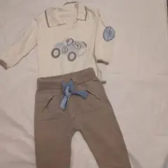 車の刺繍付きポロシャツとパンツセット