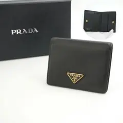 ぷー様専用　✨極上美品✨　プラダ　二つ折り　三角プレート　トライアングル