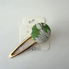 上品 シンプル 大人ガーリー 大人気！リバティ布くるみボタンヘアクリップ【№1】