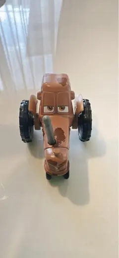 カーズ トミカ トラクター ミニカー