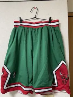 NBA シカゴ・ブルズ メッシュパンツ 緑/赤