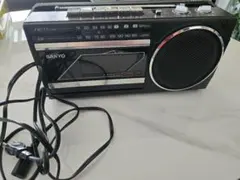 昭和レトロ SANYO ラジカセ MR-A5 動作良好 テープ付き - メルカリ