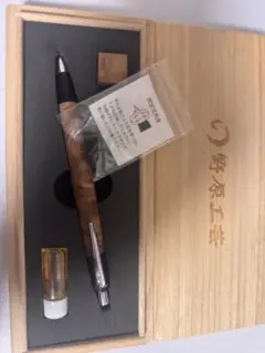 Item thumbnail for item 5c75515b-9a85-4196-9e23-5c659b4c87b4