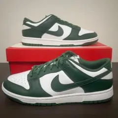 希少！NIKE DUNK LOW RETRO VARSITY GREEN