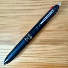 4色ボールペン フリクションボール4 0.5mm ブラックのサムネイル