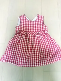 赤と白のチェック柄ワンピース