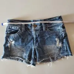 Item thumbnail for item bf445ef9-6ad6-4612-9922-6ccb70113b22