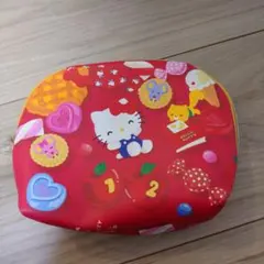 ハローキティ 50周年　スイーツデザイン ポーチ