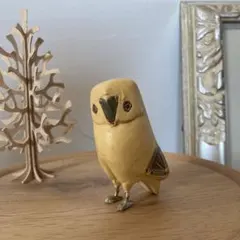 木製　フクロウの置き物　鳥　オブジェ　置物　インテリア