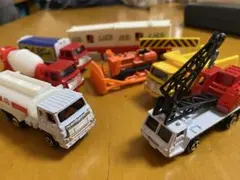 ミニカーセット 6台 建設車両 トラック おまけ付き