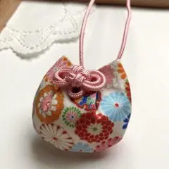 お守り袋　ねこちゃん型　多用途に