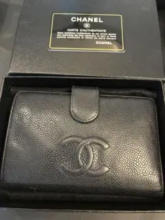 CHANEL 二つ折り財布 キャビアスキンのサムネイル