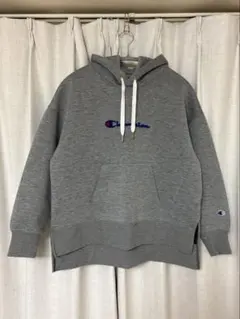 Champion グレー フード付きパーカー
