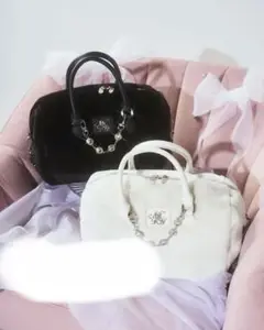 ミシェルマカロン　ファーボストンバッグ 　♥︎ブラック♥︎ ミシェルマカロン ファーボストンバッグ ♥︎ブラック