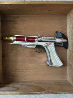 当時物　ウルトラセブン　ウルトラ警備隊セットのウルトラガン