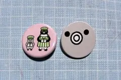 新品未開封Suicaペンギン缶バッチ13個 Suicaペンギン 刺繍缶バッジ トマト - メルカリ