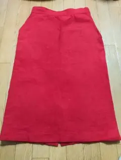 赤 タイトスカート ポケット4つ付き