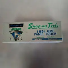 Snap-on 1951 GMC Panel Truck 貯金箱のサムネイル