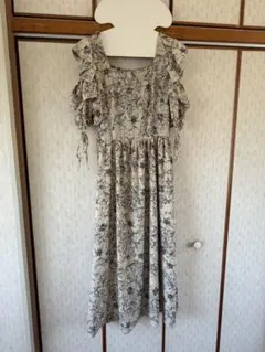 dazzlin ダズリン ラッフルカラーフラワーワンピース ロングワンピース F