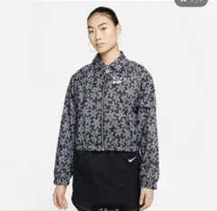 【NIKE】ウインドフルジップ スポーツ デイジー ウーブン ジャケット