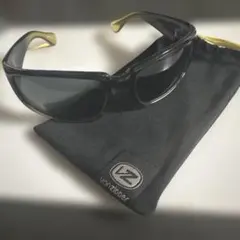 【VONZIPPER】ボンジッパー　サングラス　ブラック×イエローのサムネイル