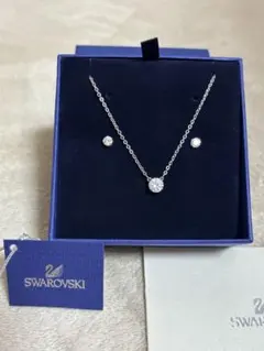 SWAROVSKI クリスタル ネックレス ピアスセット