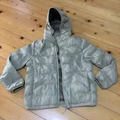 ライトダウン　フード付きジャンバー　UNIQLO