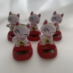 ドラえもん 福を呼ぶ招き猫 ソーラーフィギュア 青 黄色 猫型ロボット