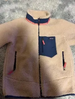 patagonia フリースジャケット XL ベージュ/ネイビー