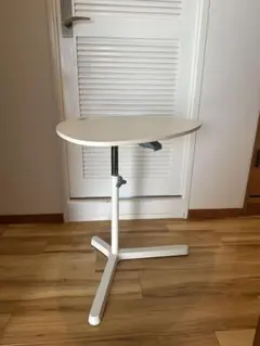 IKEA DAVE 高さ調整、傾斜可能　サイドテーブル　ラップトップテーブル