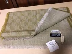 【美品タグ付き】KRIZIAUOMO ストール マフラー イタリア製のサムネイル