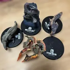 モンスターハンター フィギュア 5体セット イビルジョー など　ジャンク