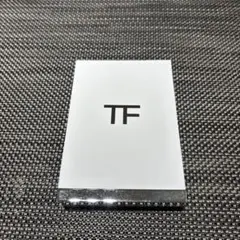 TOM FORD ソレイユアイカラークォード 002