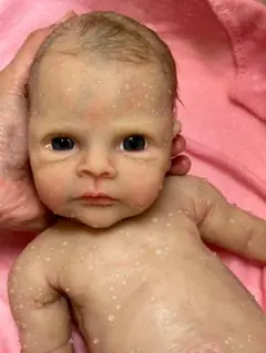 リボーンドール　フルシリコン『Olivia オリビア』