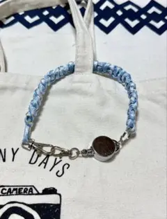 Item thumbnail for item aaa33019-a482-467e-b893-da19d526c30c