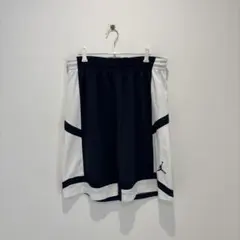 ◆JORDAN ハーフパンツ　バスパン