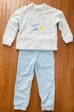 ちいかわ モコモコパジャマ ハチワレ 上下セット 冬用 （サイズ130）