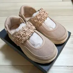 Item thumbnail for item 5bd37a48-4a2e-4da1-bec0-000293864b63