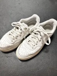 ナイキ レディース 厚底スニーカーのサムネイル