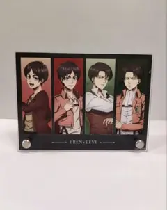 進撃の巨人 アクリルスタンド エレン&リヴァイ+特典ポストカード