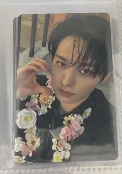 StrayKidsリノHollowタワレコ　特典