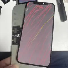 訳ありのiPhone 12 の純正フロントパネル