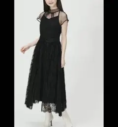 LILY BROWN パーティードレス