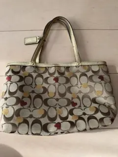 COACH シグネチャー トートバッグ ハート柄