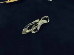 GIVENCHY ヴィンテージ ブローチ風アクセサリー｜留め針欠品あり｜現状品