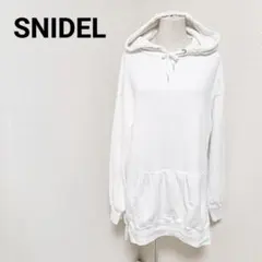 スナイデル 美品 長袖パーカー トップス 刺繍ロゴ ホワイト F