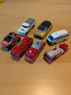 トミカ　ミニカー　ハッピーセットトミカ　7台　まとめ売り