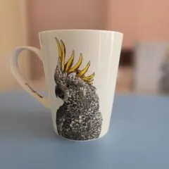 マグカップ　キバタン柄