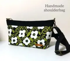 ポケットいっぱいショルダーバッグ/サコッシュ/バッグインバッグ/北欧/帆布/花柄